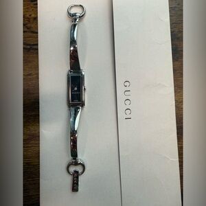 Gucci Silver G-Line 109 Bracelet Watch with Black Dial